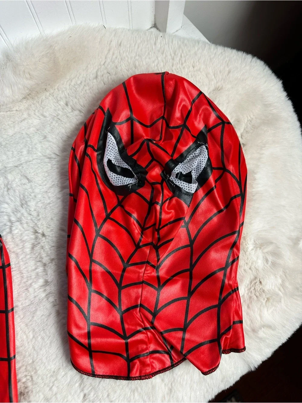 Marvel Spider-Man Reversible Costume with Black Venom Side.. Child Large 12-14
